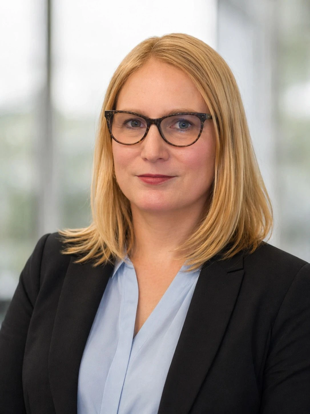 Rook Elizabeth Ringer, Esq.